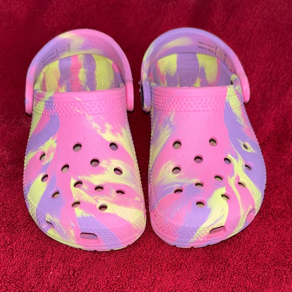 CROCS Kids Sandals in Pink and Yellow - Picture 7 of 8